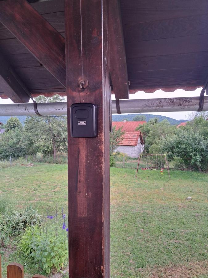 Lucija Apartment Lovinac  ภายนอก รูปภาพ