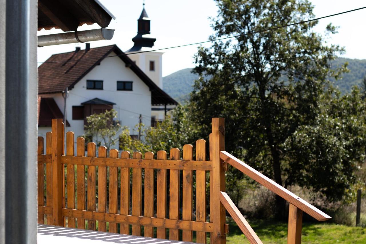 Lucija Apartment Lovinac  ภายนอก รูปภาพ