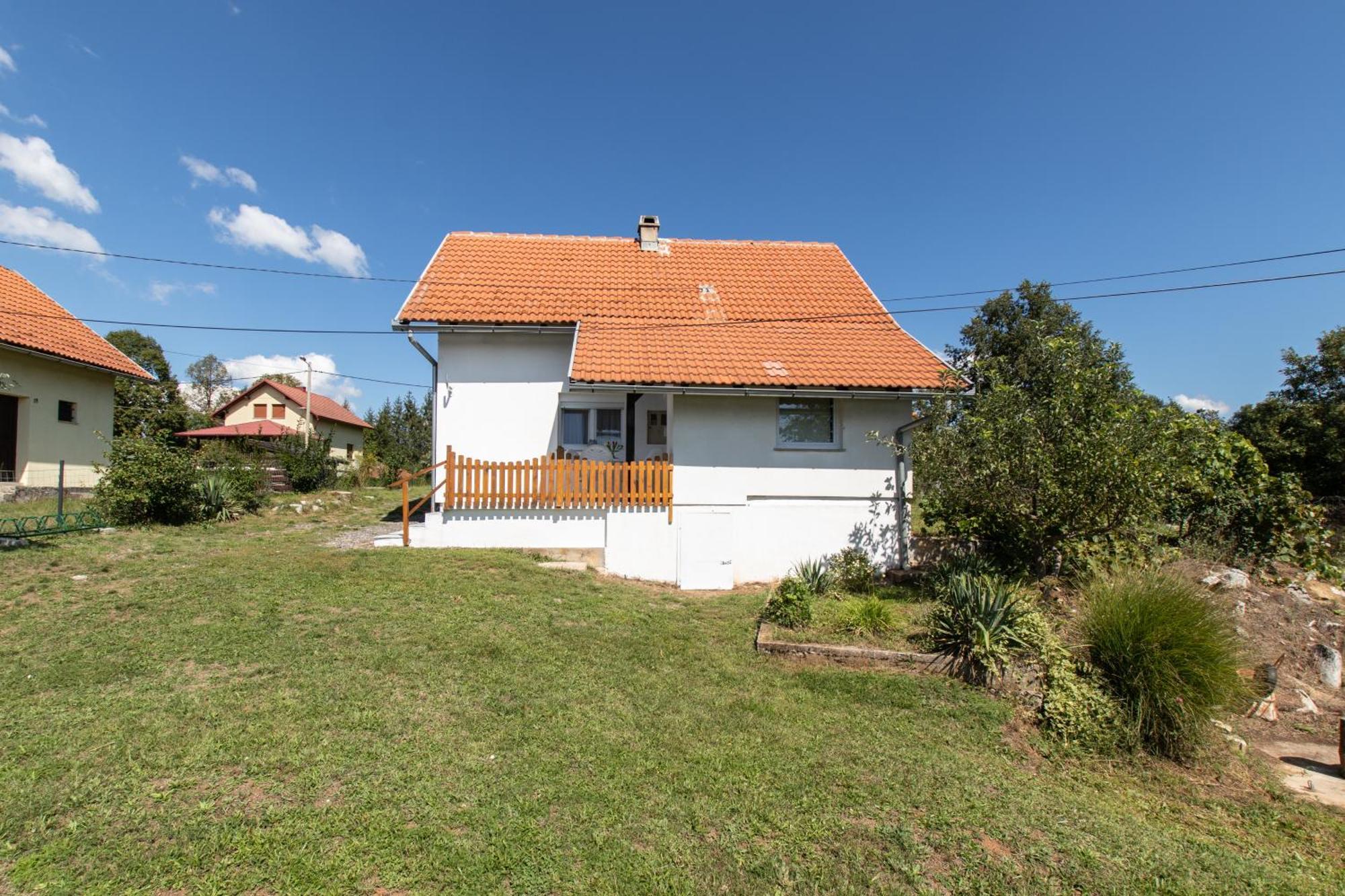 Lucija Apartment Lovinac  ภายนอก รูปภาพ