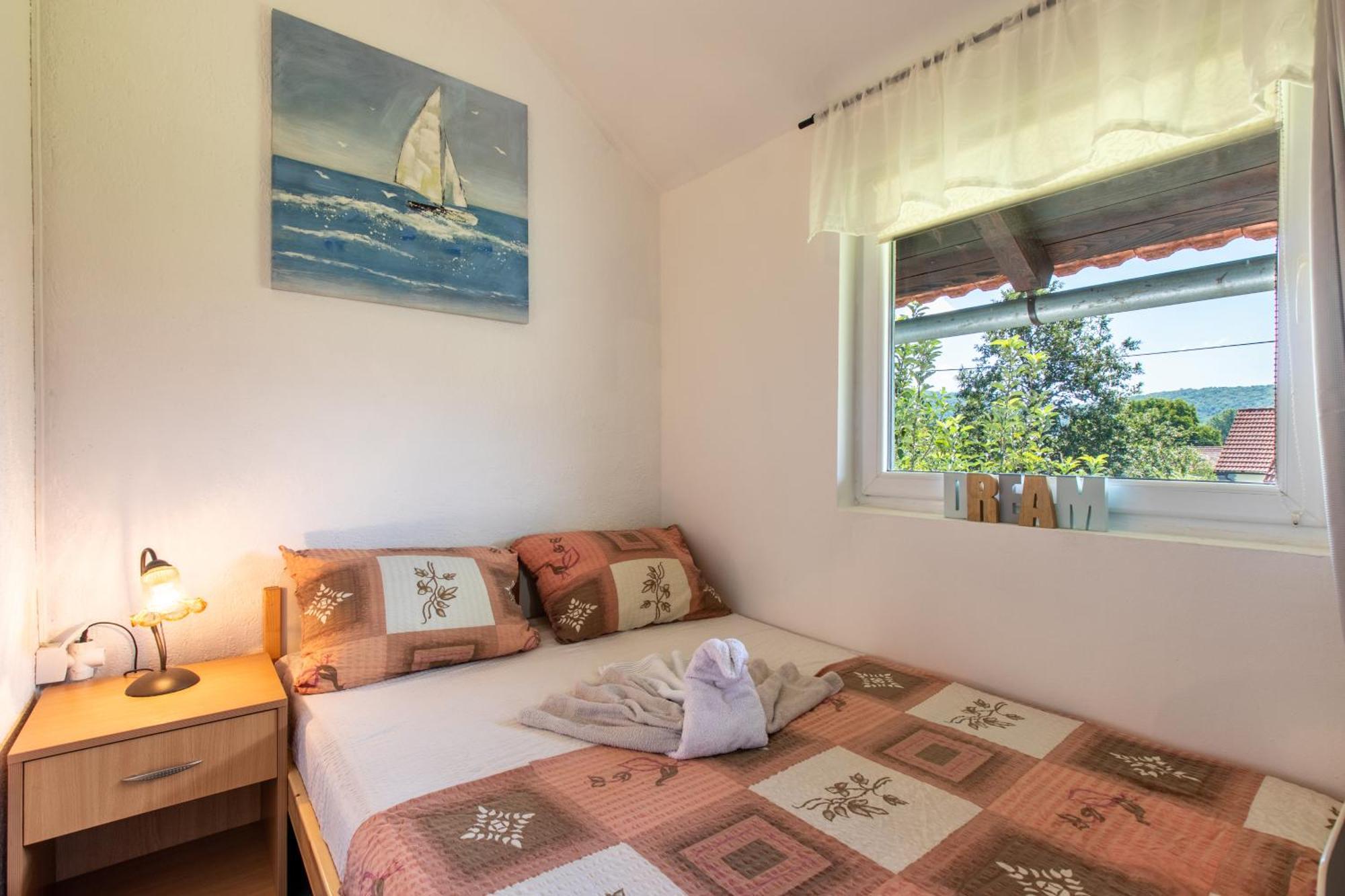 Lucija Apartment Lovinac  ภายนอก รูปภาพ